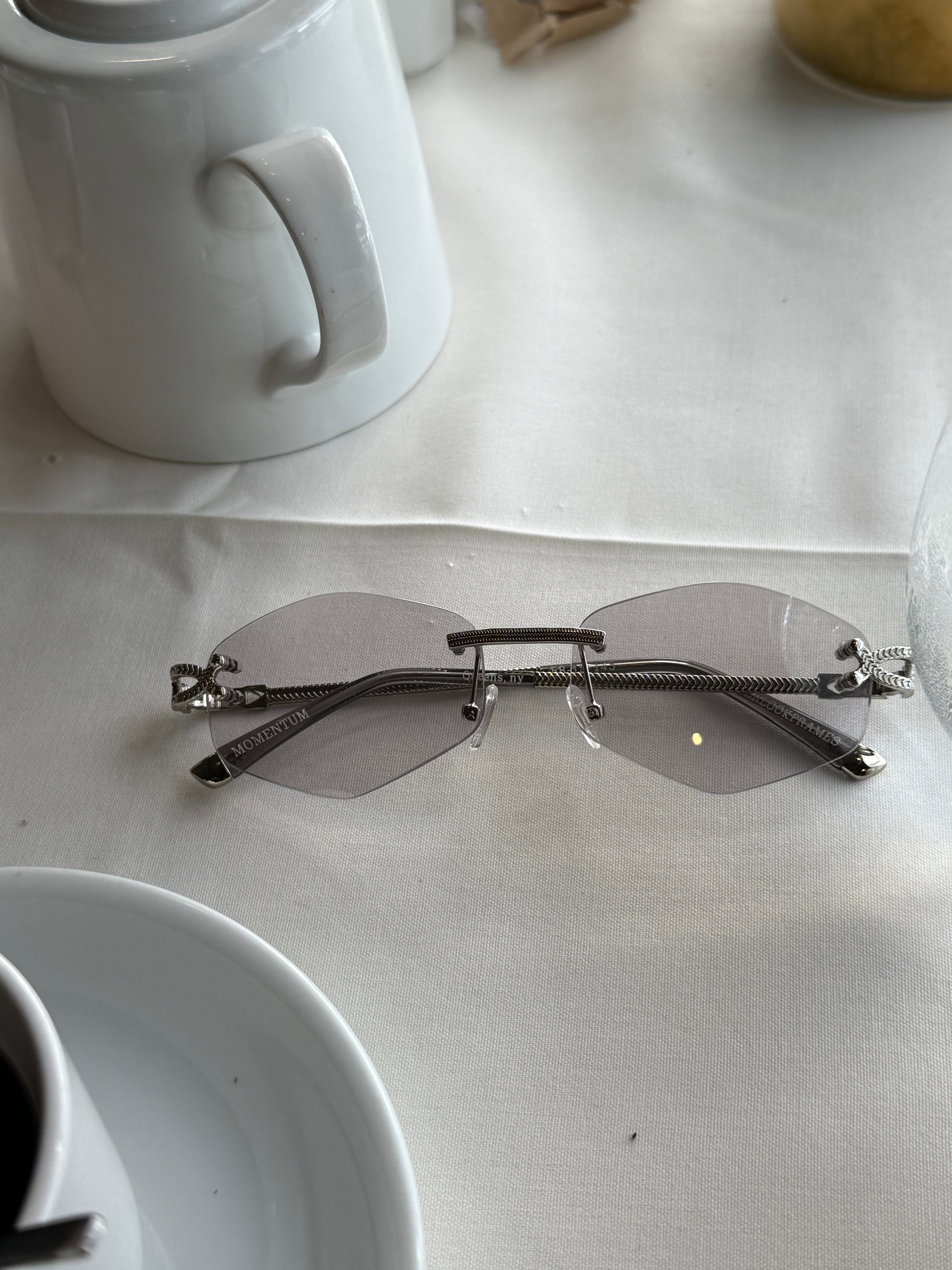 Rhombus Momentum (Sliver) / Light Gray Len